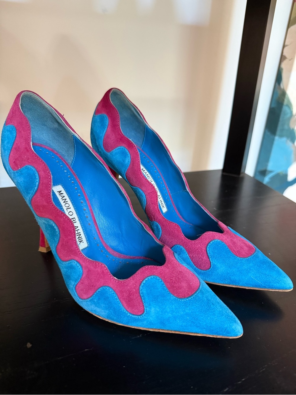 Manolo Blahnik Blue and Pink Suede Wave-Trim Pointed Pumps
